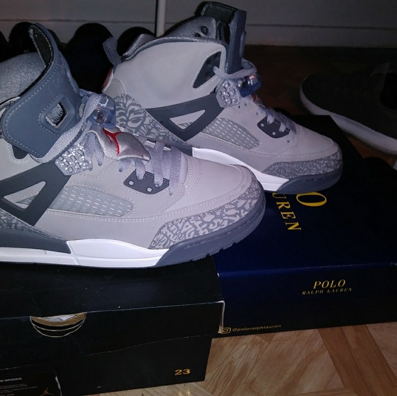 9.5 Jordan spisikes - Picture 2 of 2